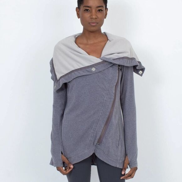 Lululemon ‘Method Wrap’ Gray Cowl Neck Asymmetrical Zip Up Jacket - Picture 2 of 10